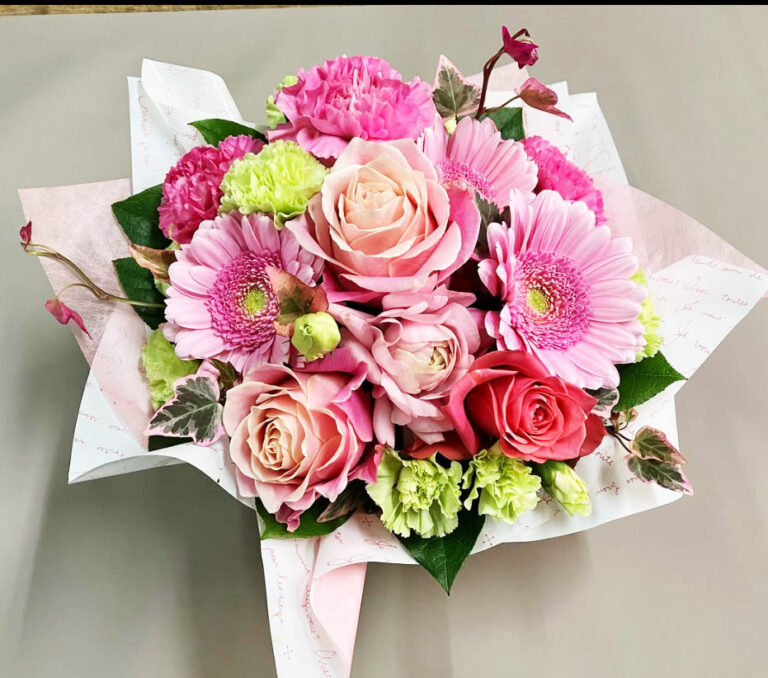 ガーベラと薔薇